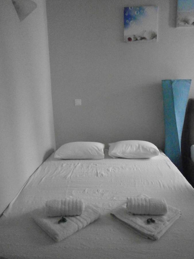 The Island Apartment Athens Ngoại thất bức ảnh